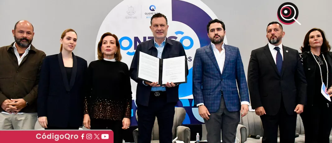 El gobernador Mauricio Kuri aseguró que la iniciativa para regular el acceso a redes sociales de niños, niñas y adolescentes tiene que ser federal; por ello, Dorantes y Murguía presentarán la iniciativa a nivel nacional, ya que en lo local hay consenso. Foto: Berenice Santos