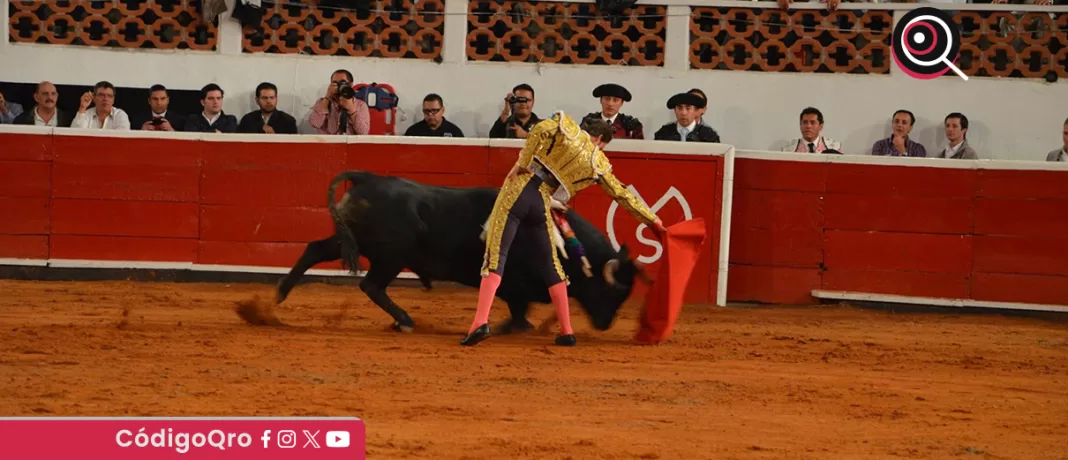 La nueva Ley de Protección Animal incluirá las corridas de toros y las peleas de gallos. Foto: Especial