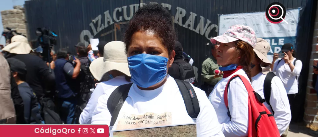 Familiares de personas desaparecidas tuvieron que irrumpir en el rancho Izaguirre. Foto: Agencia EFE