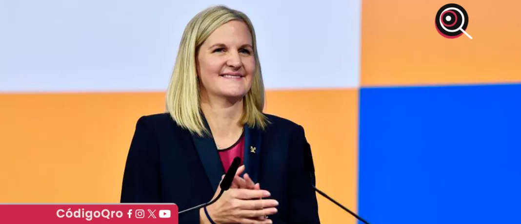 ¡Kirsty Coventry hizo historia! Se convirtió en la primera presidenta del COI y la primera persona africana en presidir dicho organismo. Foto: Especial